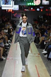 李宁国产超模是谁啊视频,风采独树一帜的时尚代表