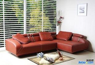 国产沙发翻新加工视频,揭秘国产沙发翻新加工全过程